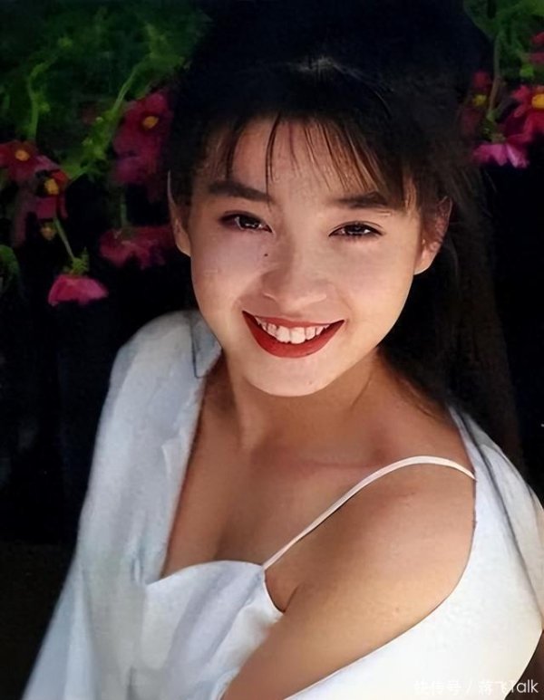 多得网 14岁被送上北野武的床，17岁拍写真被操控半生，50岁美貌再登热搜